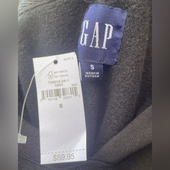 GAP Women’s Hoodie - Picture 6 of 8
